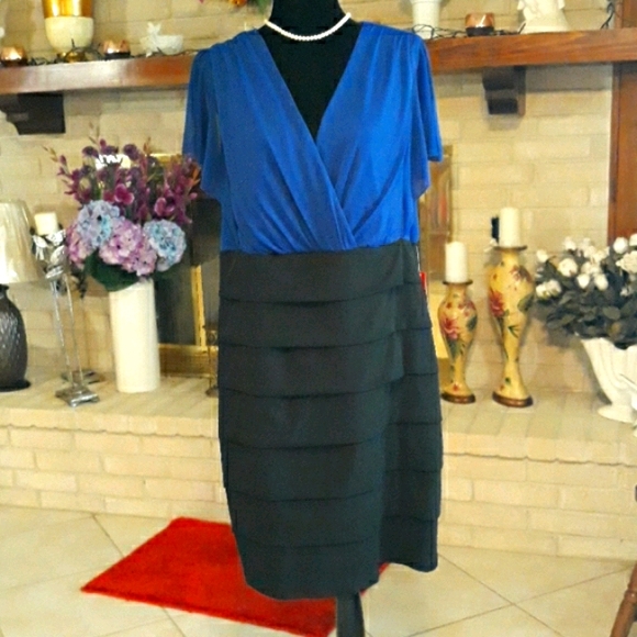 Enfocus Studio Dresses & Skirts - Enfocus Women Blue and Black Dress